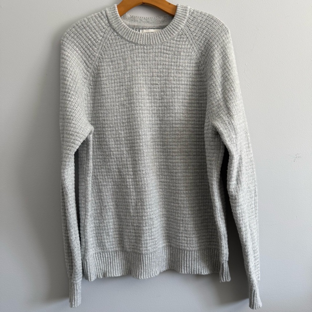 Banana Republic Waffle Knit Crew Gray Sweater